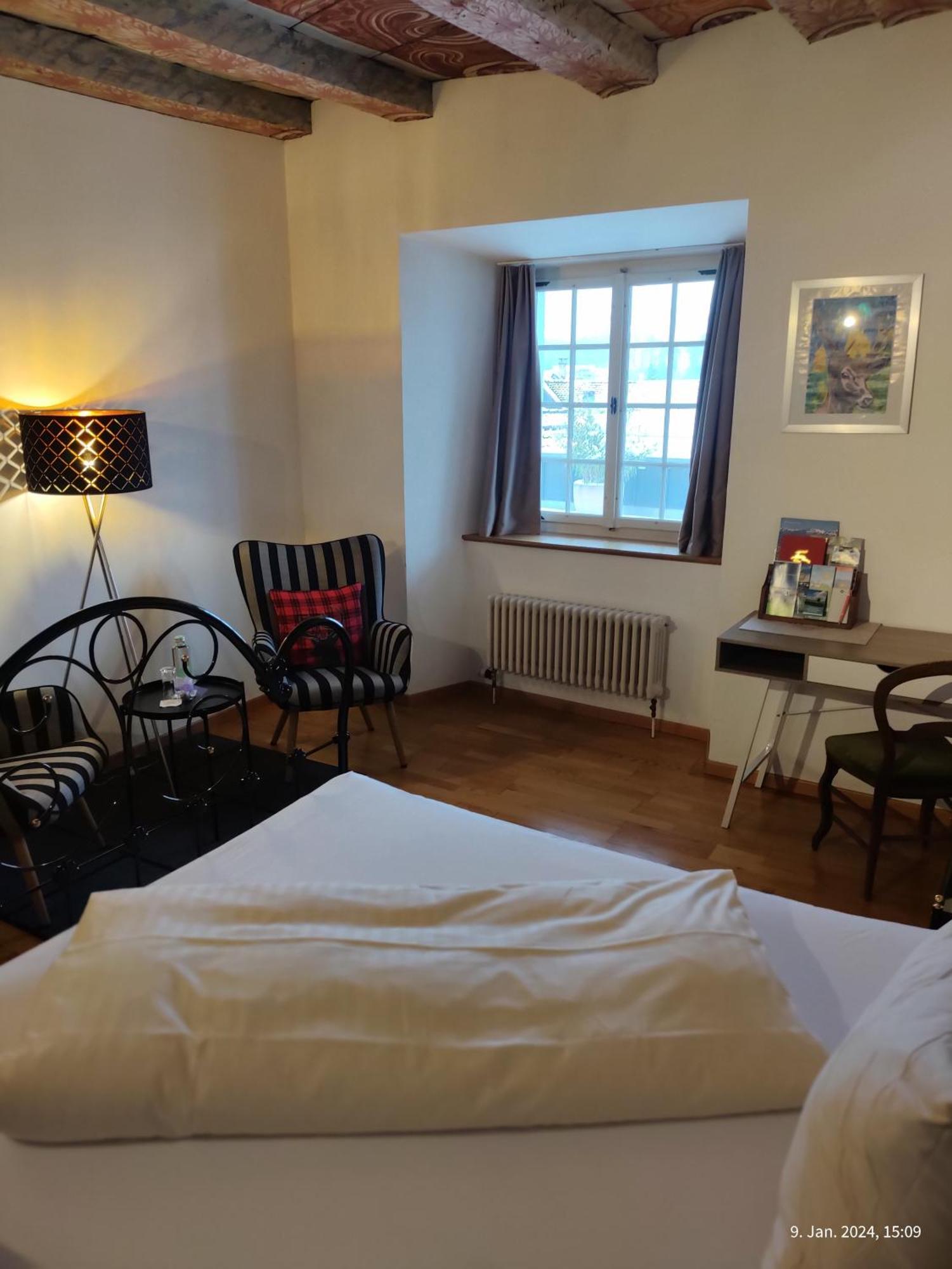 Gasthaus "Hotel Hirschen" Beromünster Extérieur photo